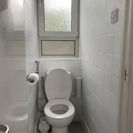 Luxury 3 Bedroom Flat With Garden London Exterior photo